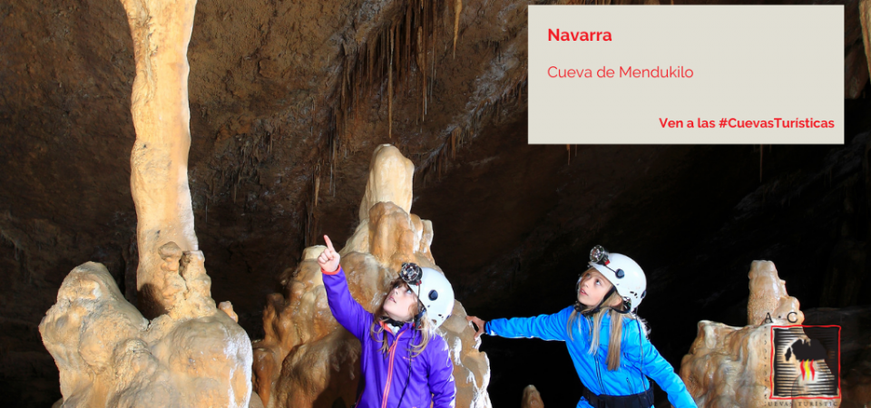 Cueva de Mendukilo, el mundo subterráneo accesible que nos regala Navarra